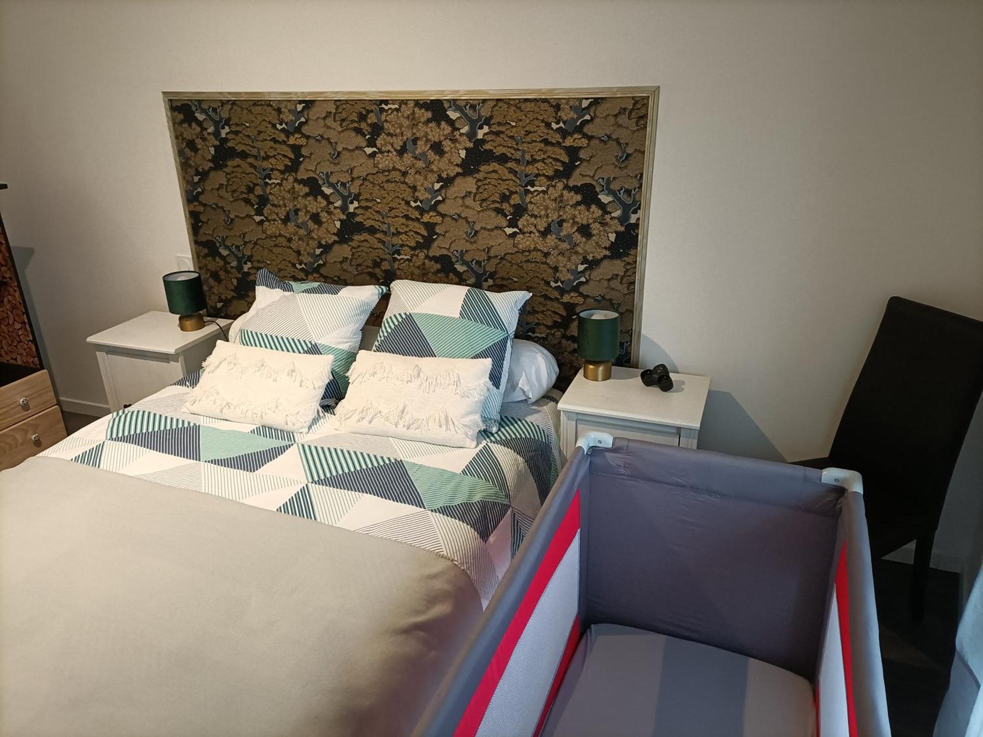 Comme A La Maison Gannat Eksteriør billede